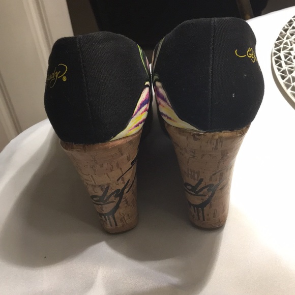 Ed hardy wedged geisha heels size 8 - Picture 4 of 6